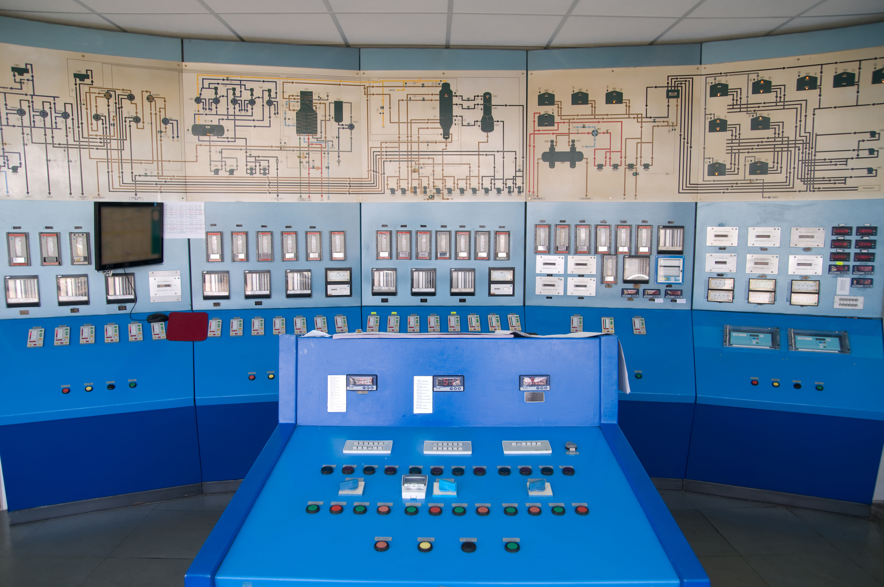 Fig 1 – “Traditional Industrial Control Room”
