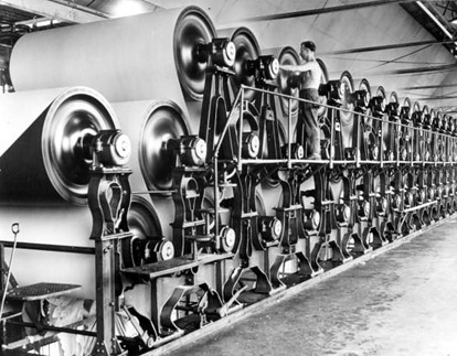 Drying paper in machine