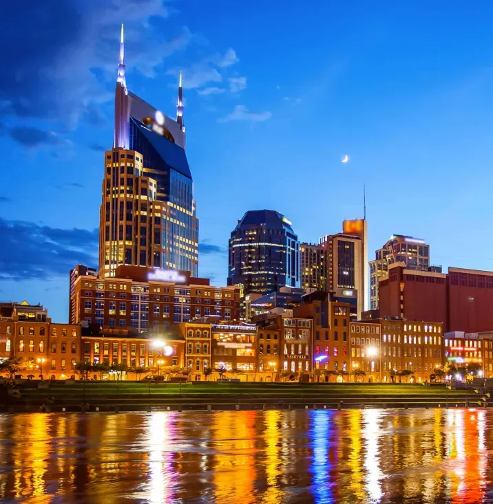 Nashville skyline at dusk